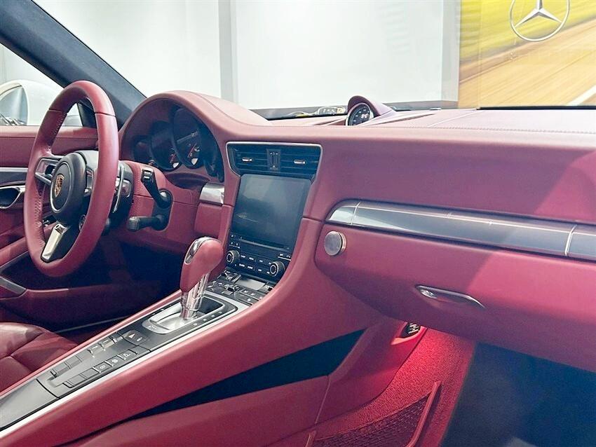 Porsche 911 3.0 Carrera S Coupé