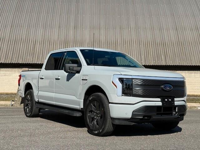 Ford F 150 LIGHTNING AWD SUPERCREW XLT