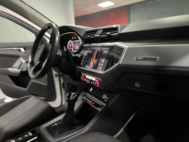 AUDI Q3 SPB 35 2.0 TDI S tronic Business Plus