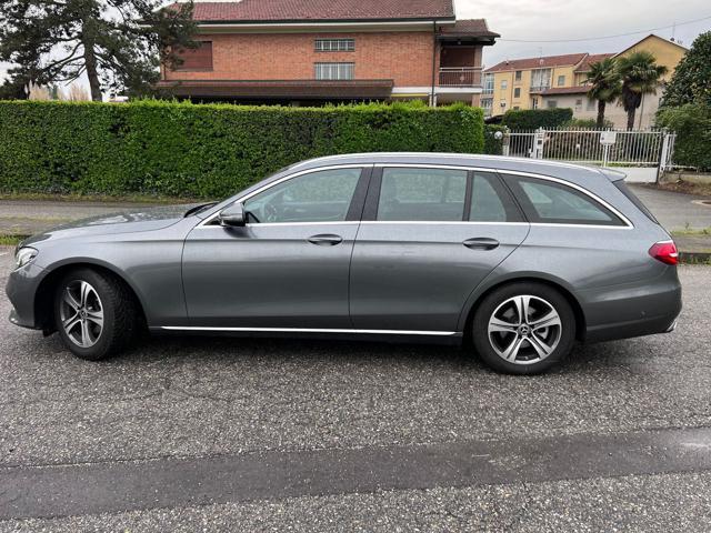 MERCEDES-BENZ E 200 Premium E 200 D