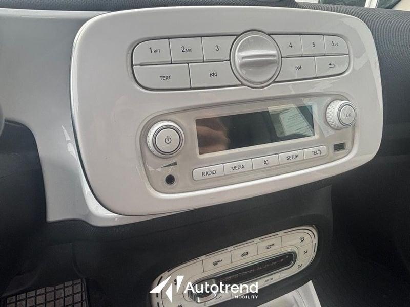 smart fortwo 1.0 70 CV Passion