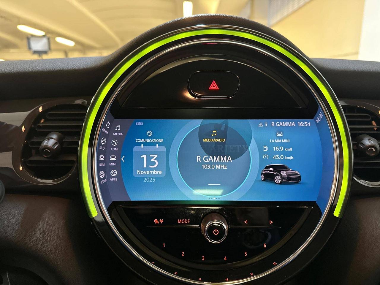 MINI Mini One Essential 55kW 5 Porte