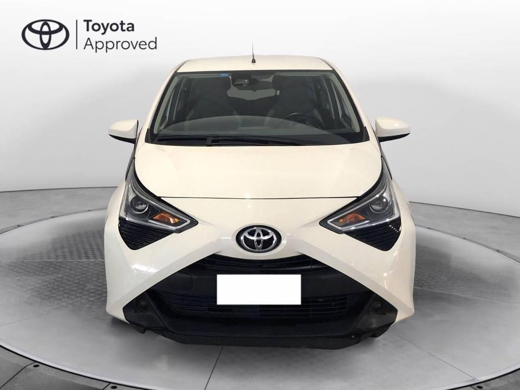 Toyota Aygo 5 Porte 1.0 VVT-i x-play M-MT