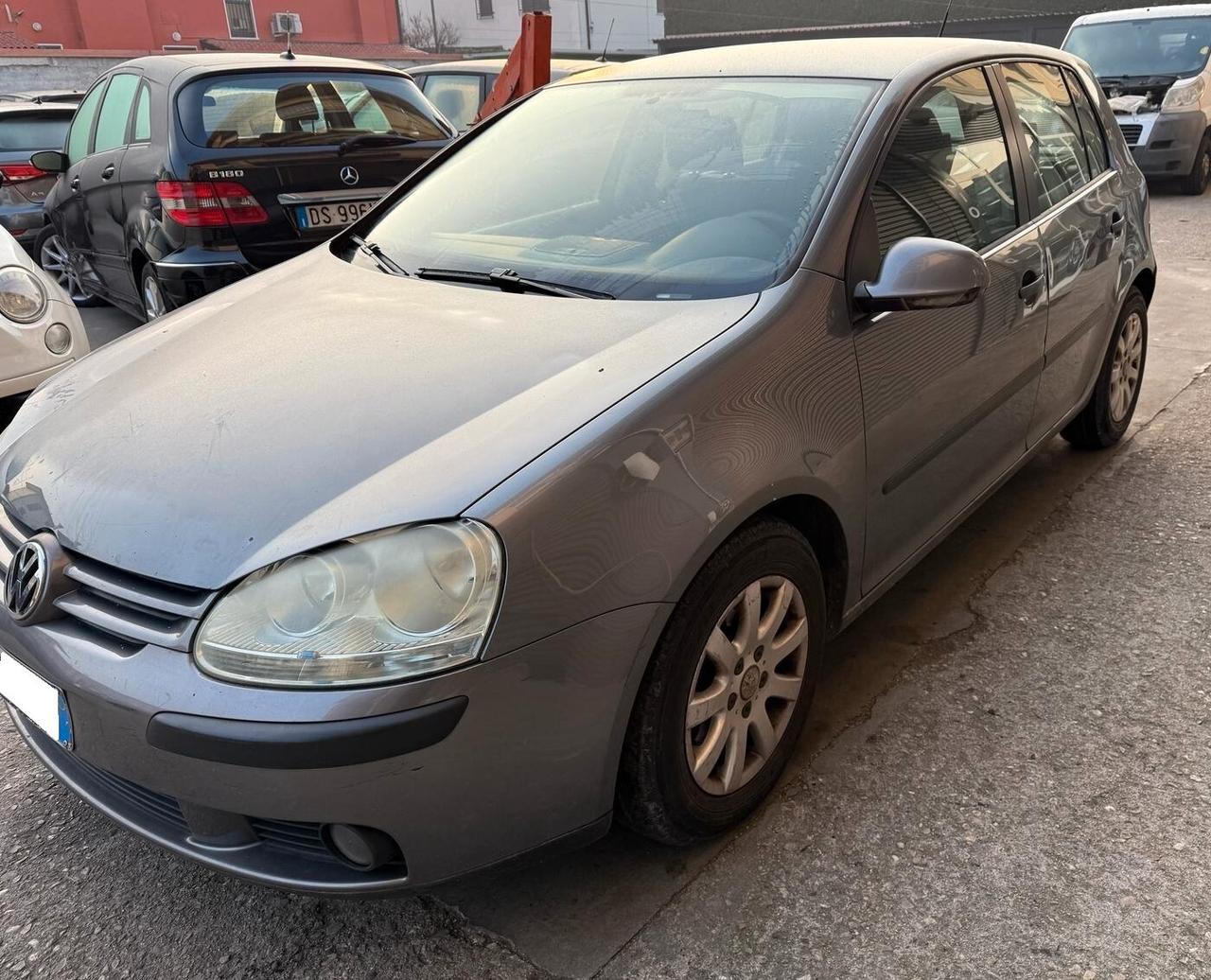 Volkswagen Golf 1.9 TDI 105cv 5p. Sportline