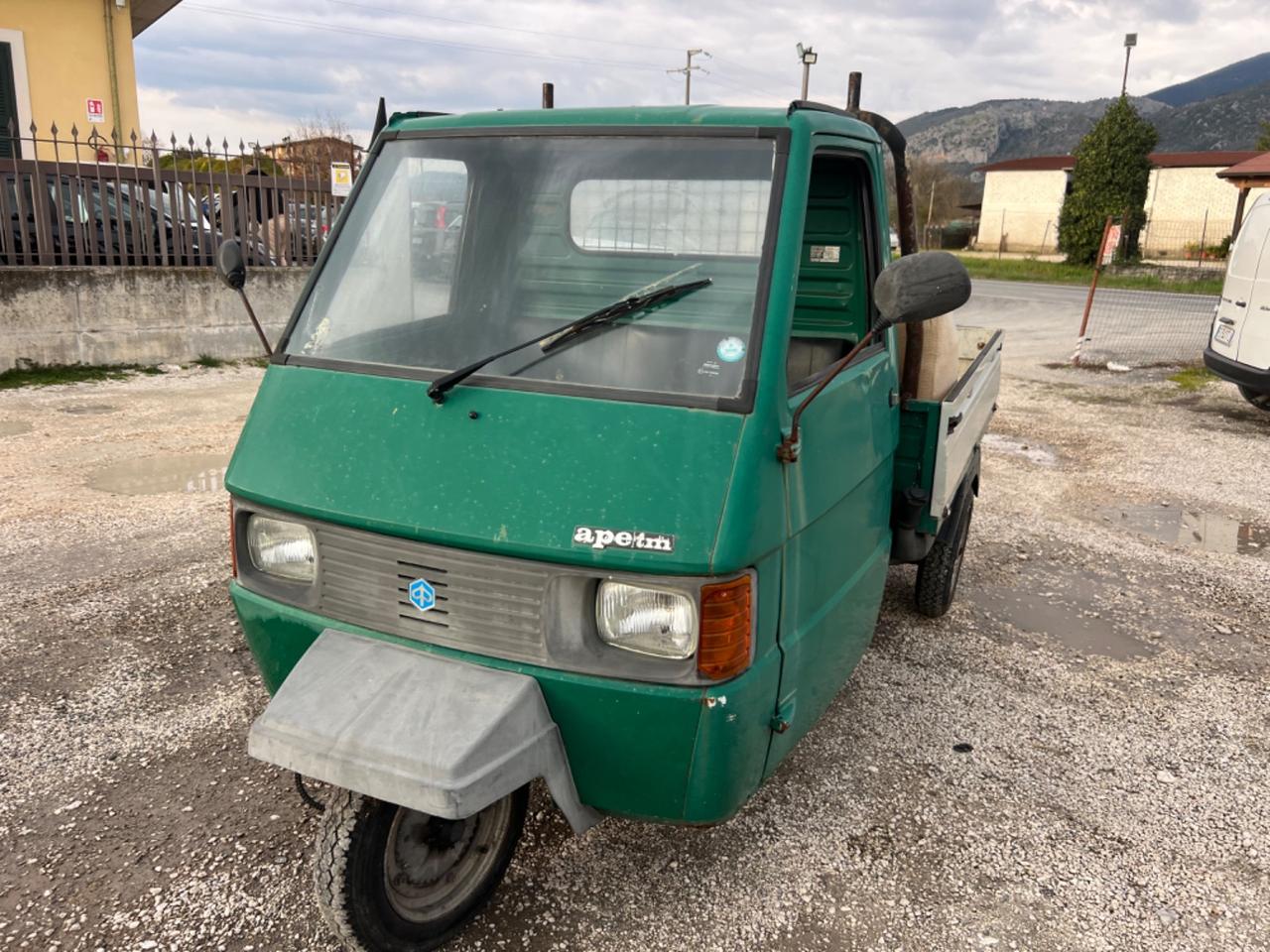 Ape Piaggio 703tm da rivedere motore