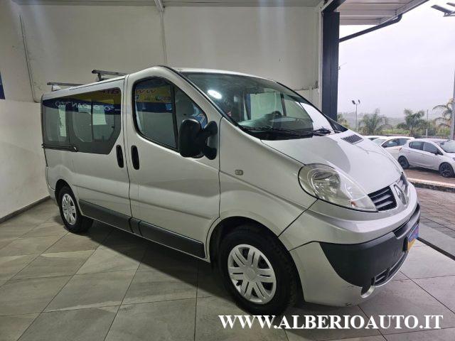 RENAULT Trafic T29 2.0 dCi/115 PC-TN Passenger Comfort Heavy 9 P