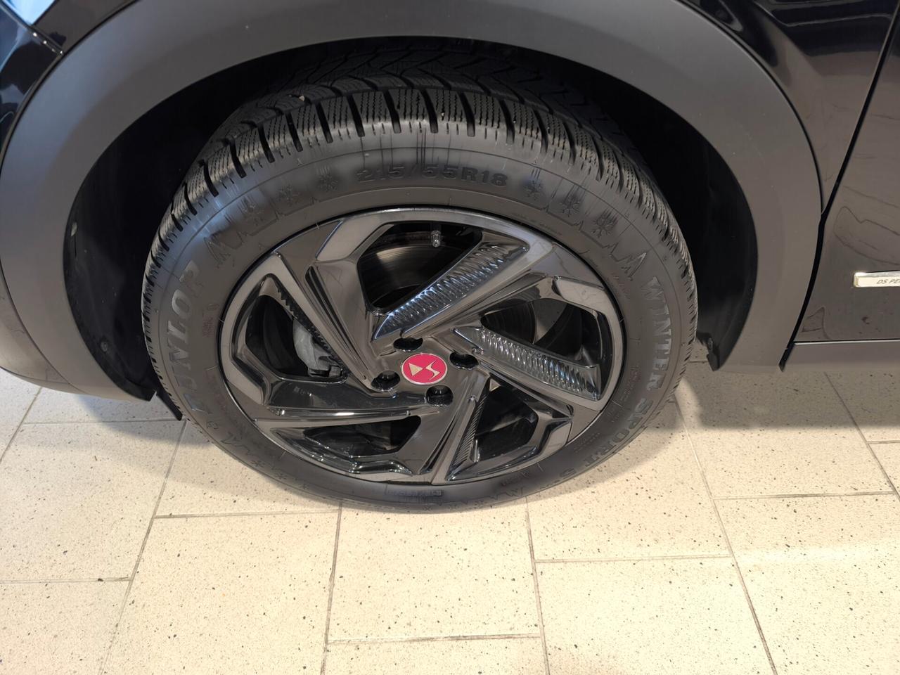 Ds DS3 3 Crossback PureTech 155 aut. Performance Line