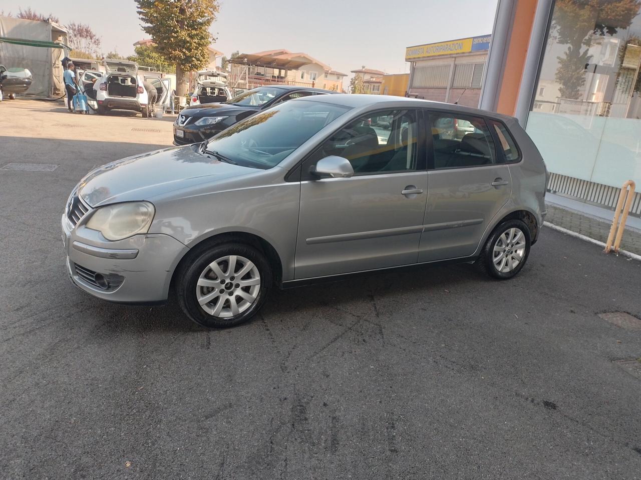 Volkswagen Polo 1.4/80CV TDI 5p. Sportline