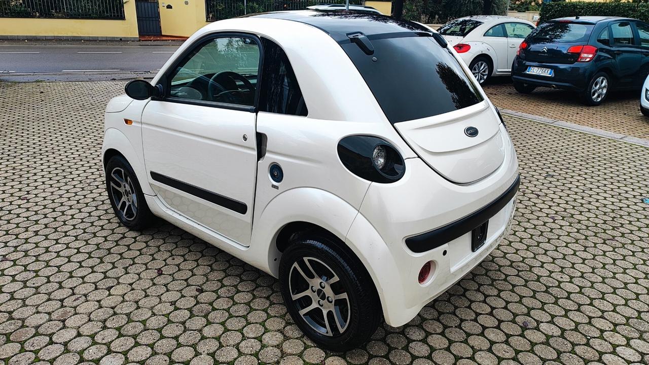 Microcar Due Dué 6 Initial