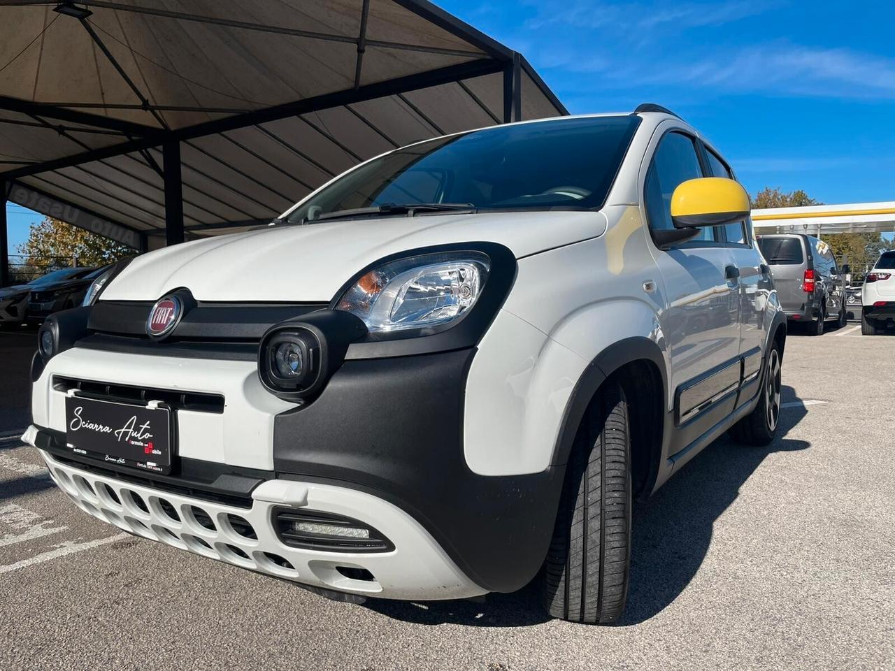 Fiat Pandina CROSS 1.0 FireFly S&S Hybrid 70CV