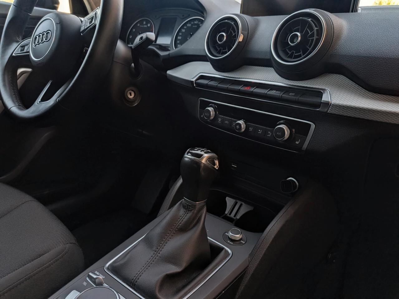 AUDI Q2 30 TFSI BLACK EDITION
