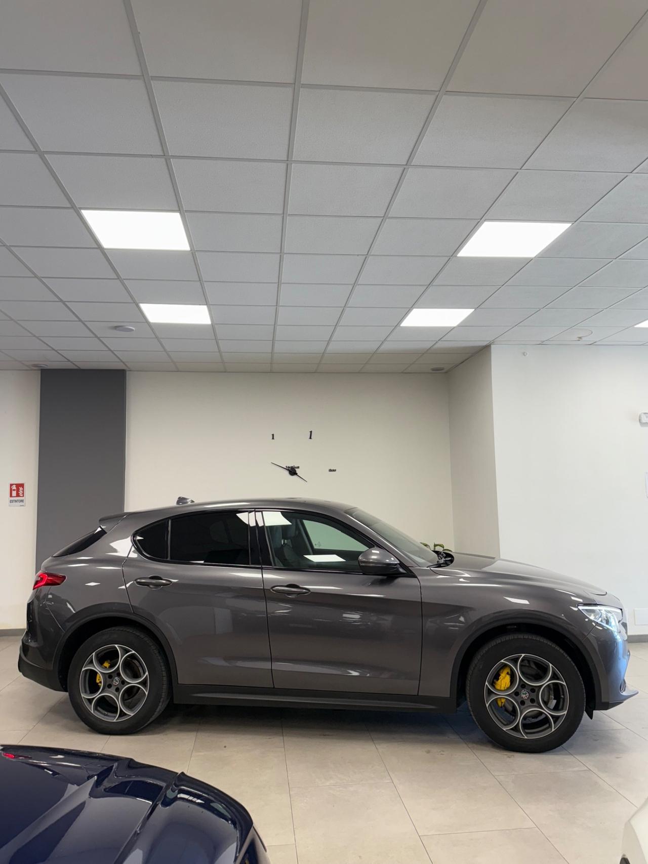 Alfa Romeo Stelvio 2.2 Turbodiesel 210 CV AT8 Q4 B-Tech