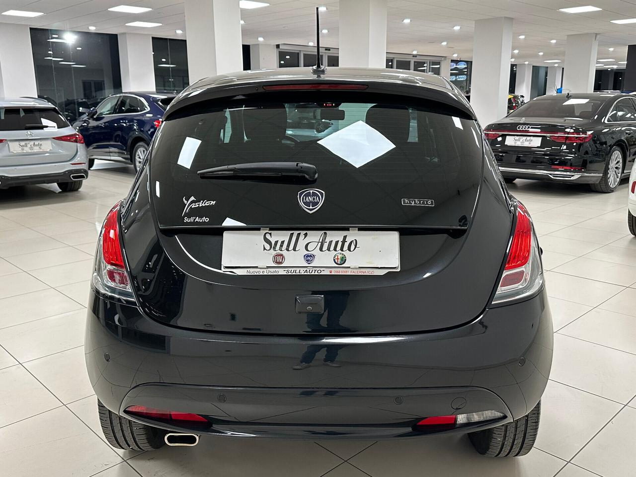 Lancia Ypsilon 1.0 FireFly Hybrid Gold Plus - 2023
