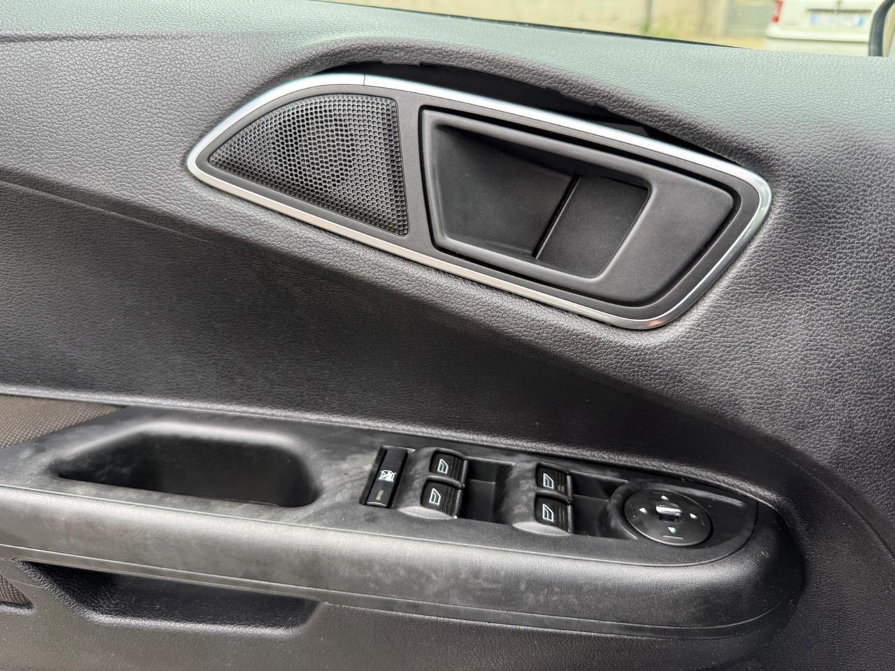 Ford B-Max 1.6 TDCi 95 CV Business