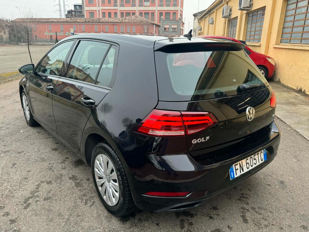 Volkswagen Golf Anno 2018 1.4 Benz/Metano 110 CV