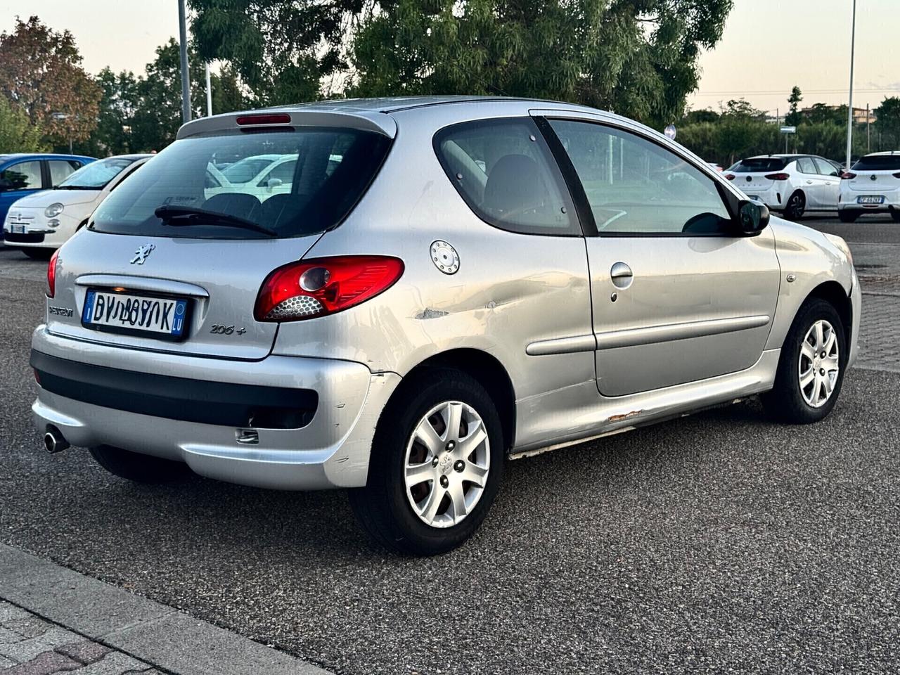 Peugeot 206 Plus 1.1 benzina 60CV 3 porte 90.000km 2009