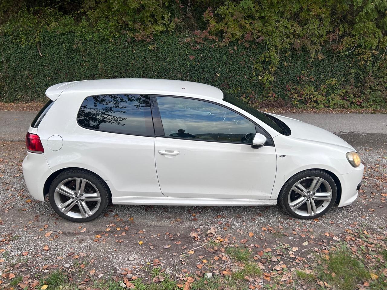 Volkswagen Golf 1.4 TSI 122CV 3p. R-line