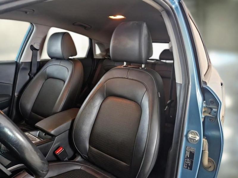 HYUNDAI KONA EV Exellence 64 kWh