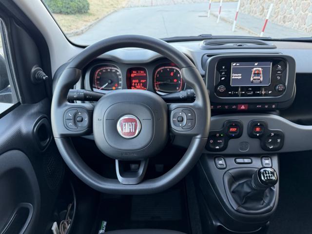FIAT Panda 1.0 HYBRID CITY LIFE+CLIMATRONIC+SCHERMO+5POSTI