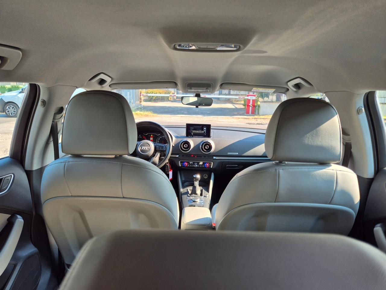 Audi A3 SPB 1.6 TDI Sport PARI A NUOVO