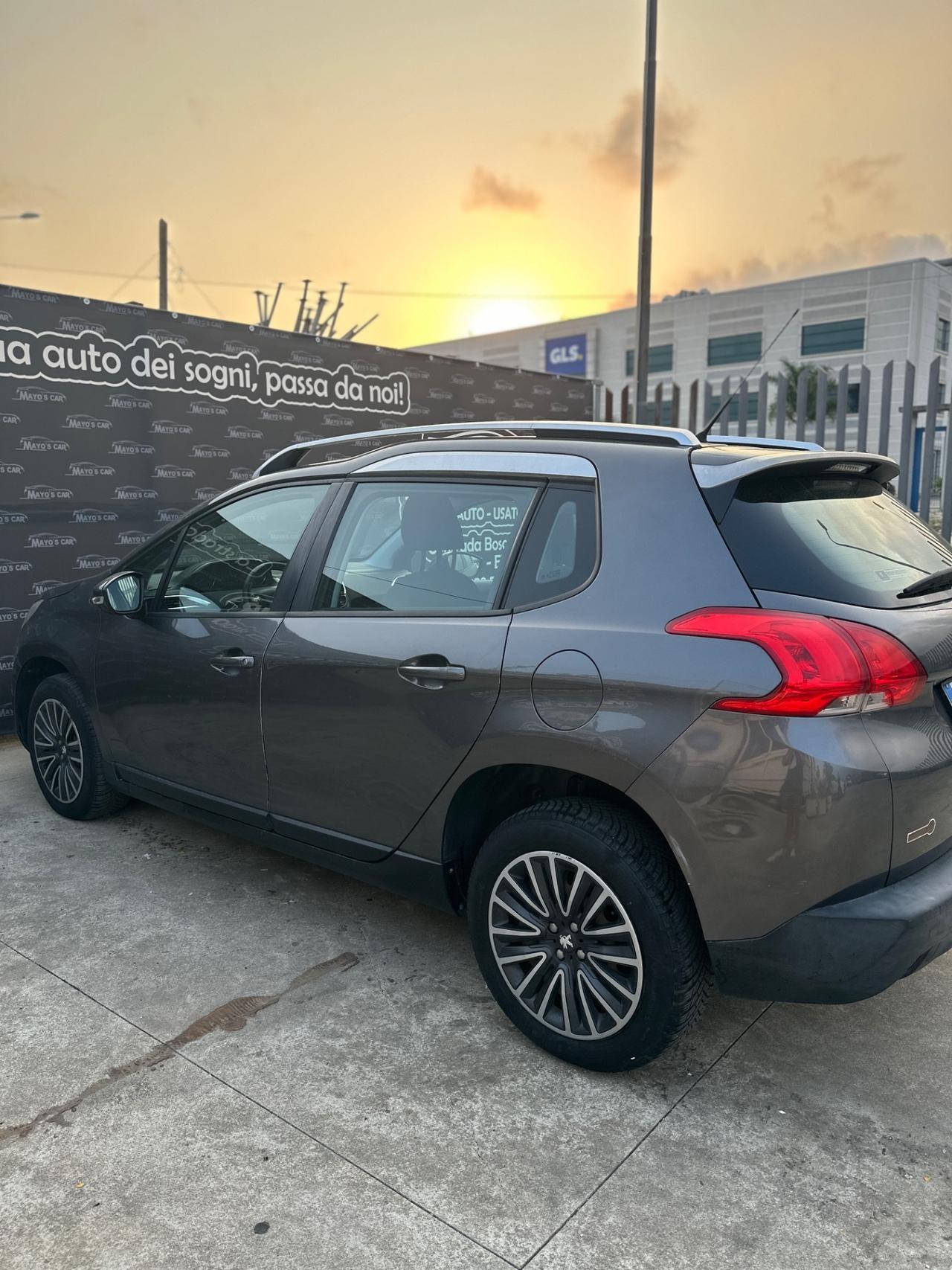 PEUGEOT 2008(anno 2015)