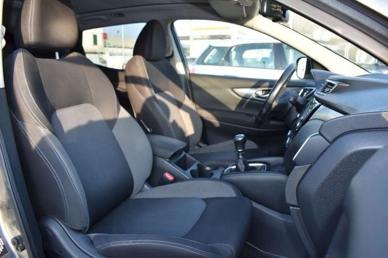 Nissan Qashqai Qashqai 1.5 dCi N-Connecta