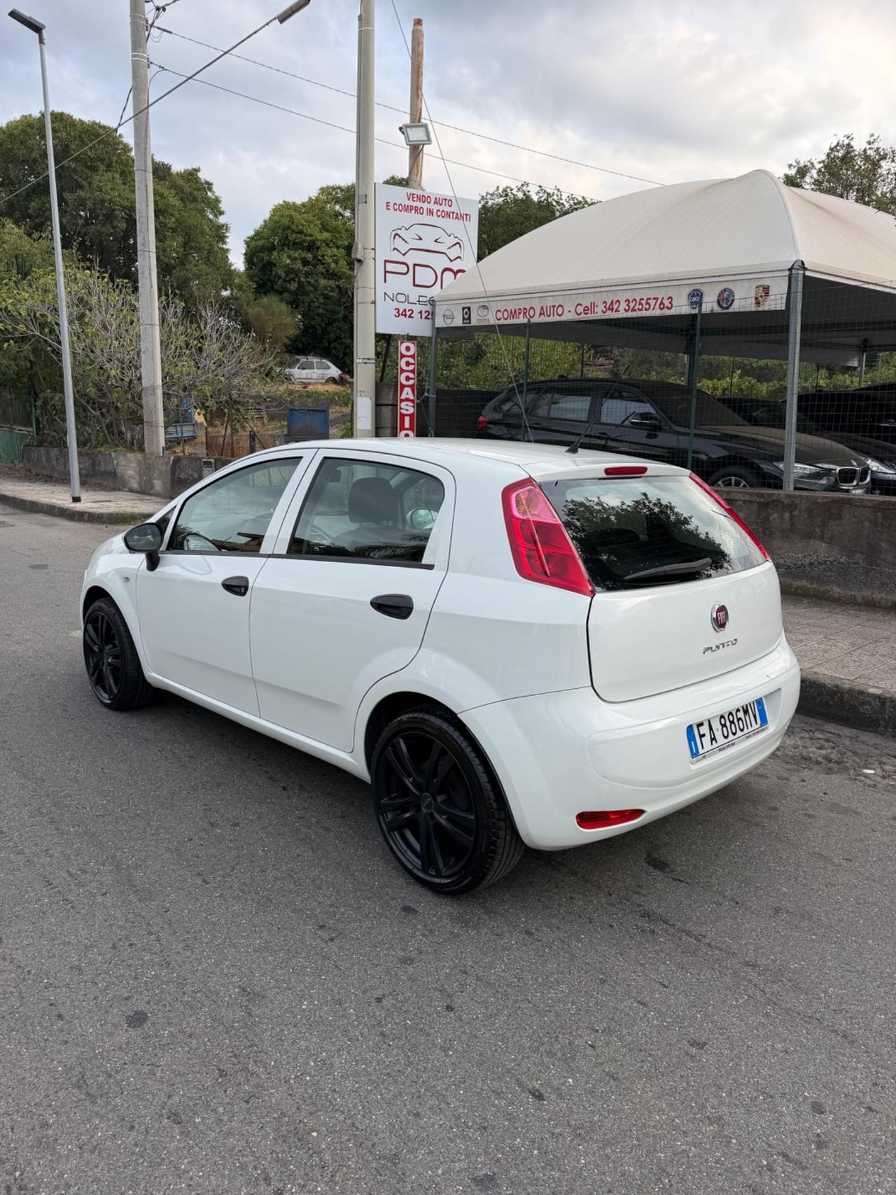 Fiat Punto 1.3 MJT II 75 CV 5 porte Street