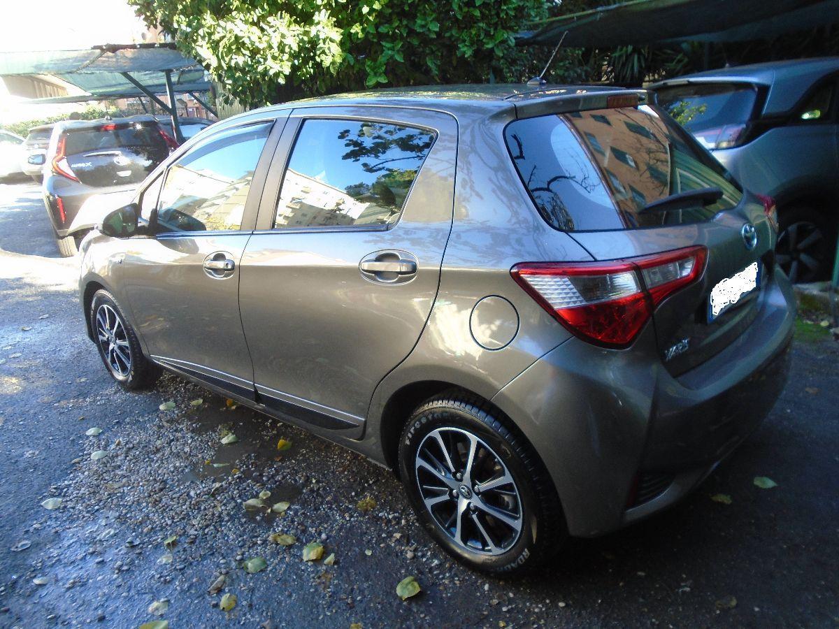 Yaris'18 IBRIDA 5p 105000 km ok neopat.