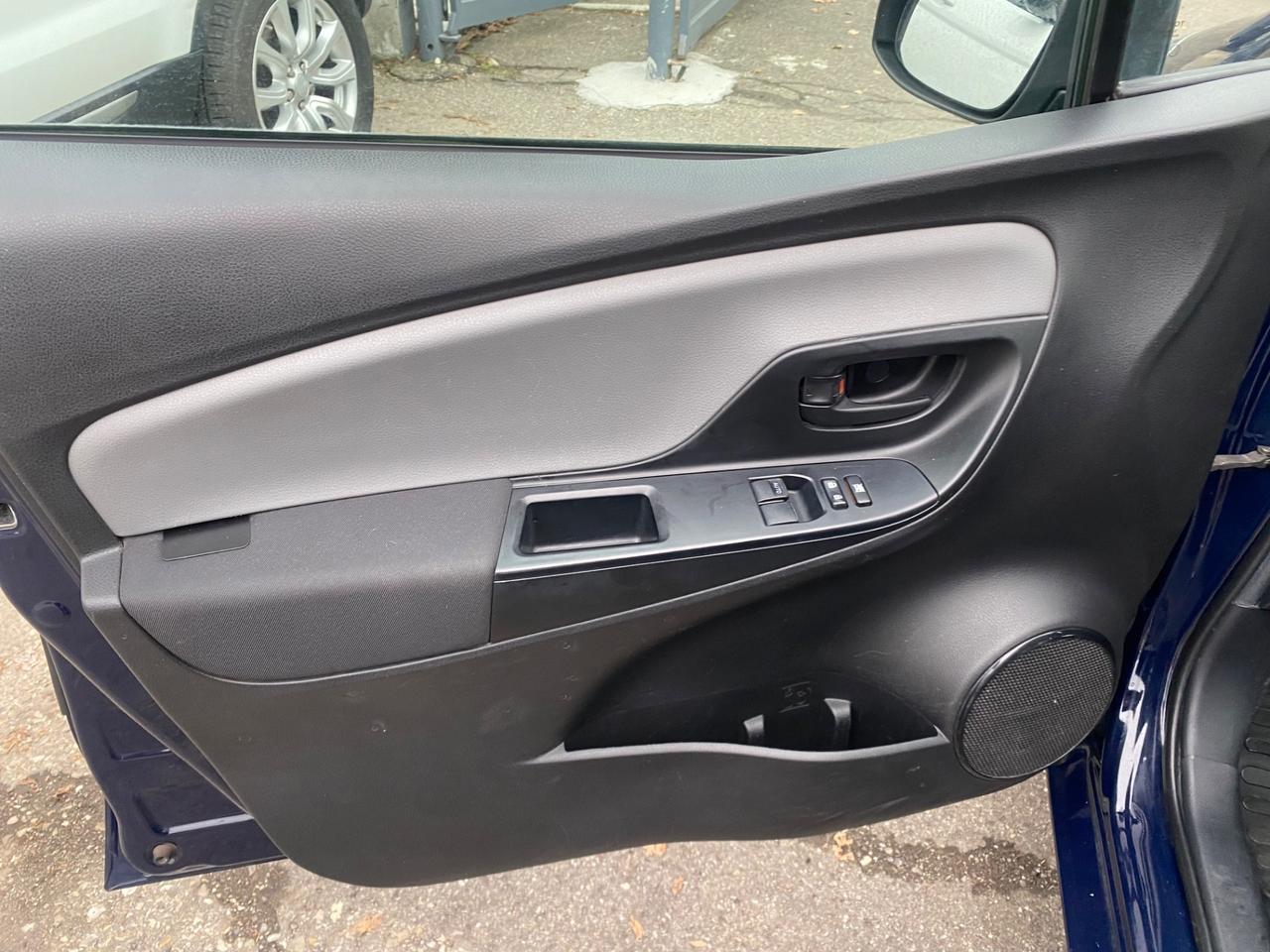 Toyota Yaris 1.5 Hybrid 5 porte Active