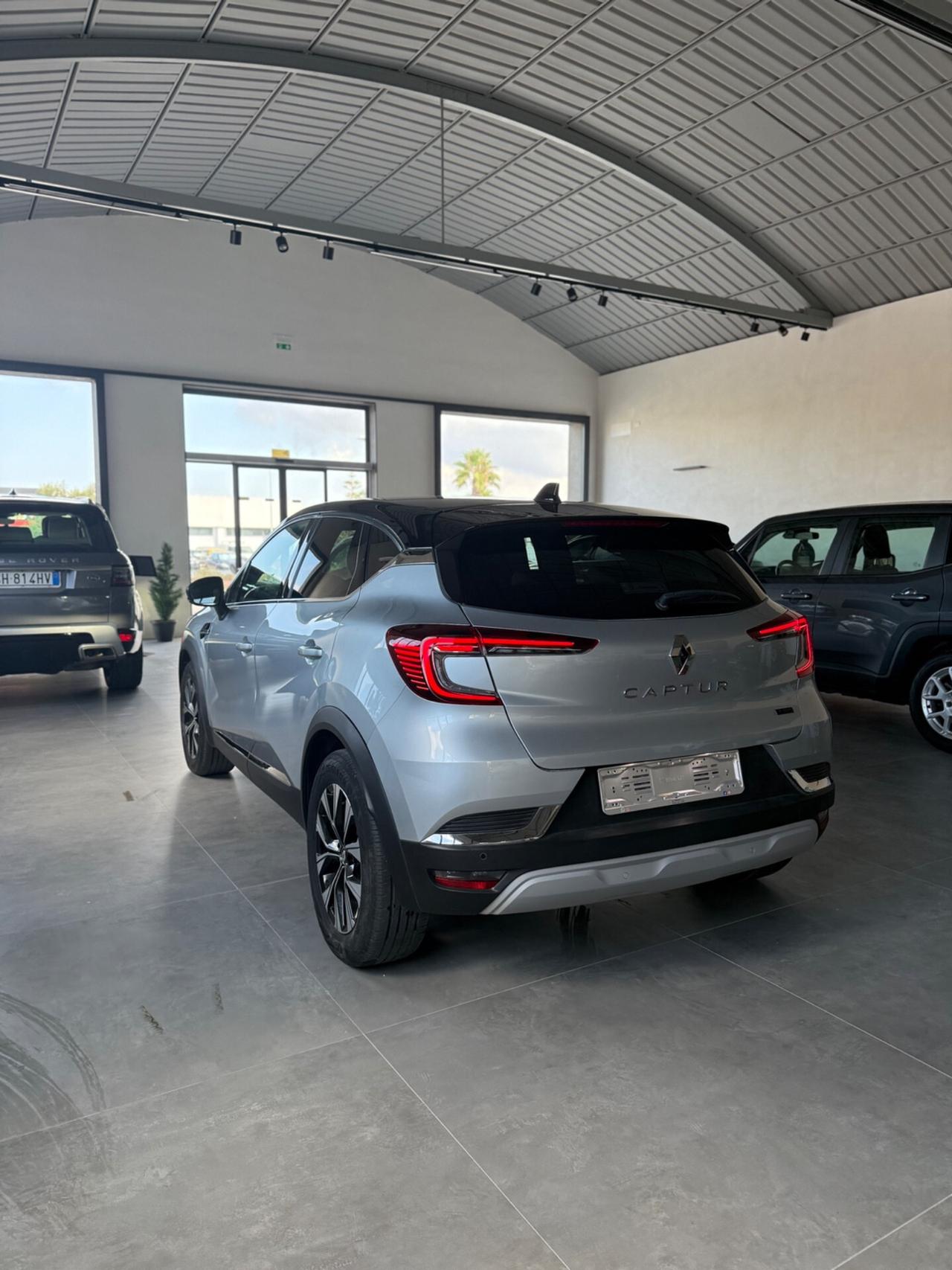 Renault Captur Full Hybrid E-Tech 145 CV Techno