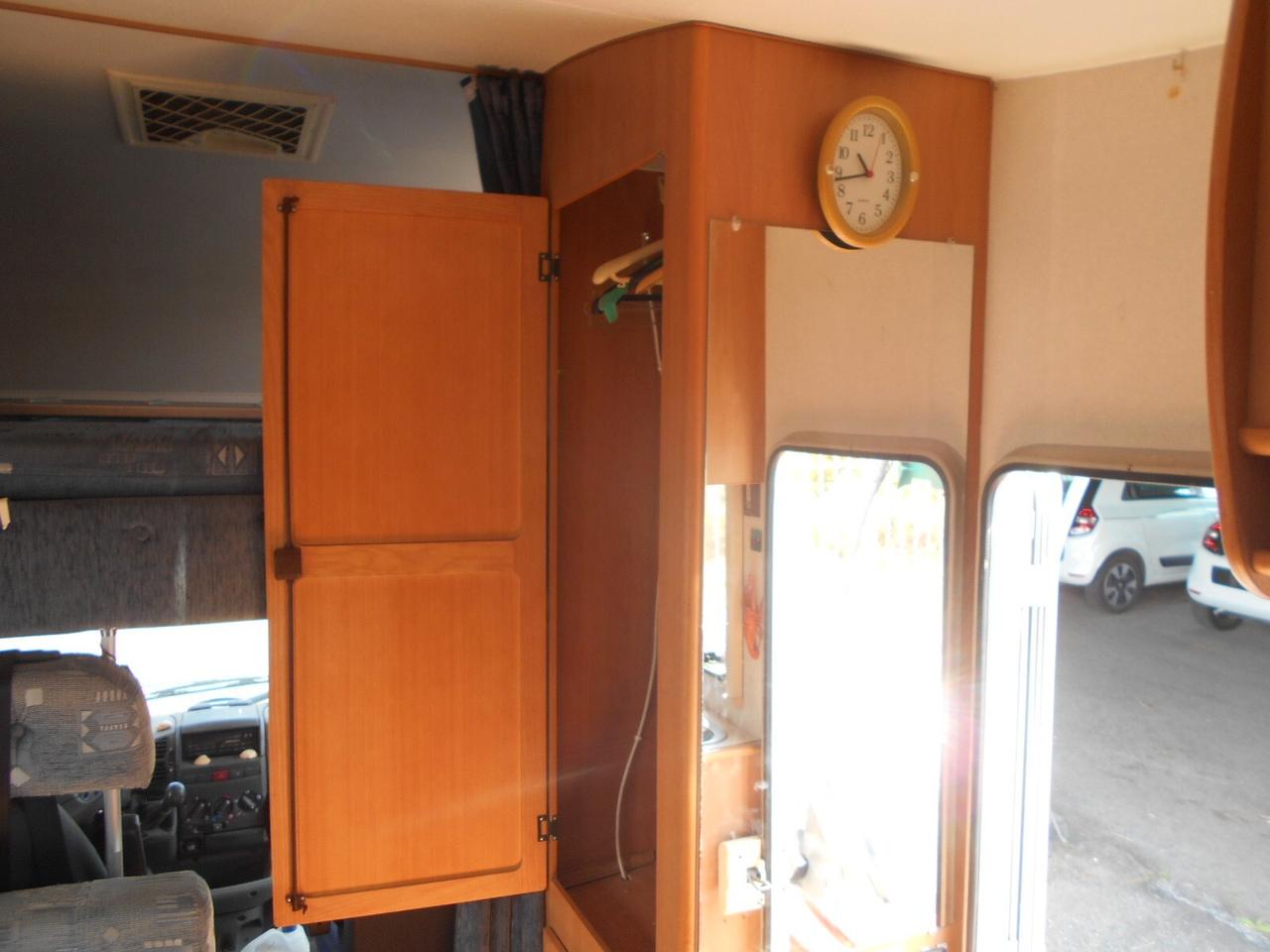 Mclouis Autocaravan Mansardato