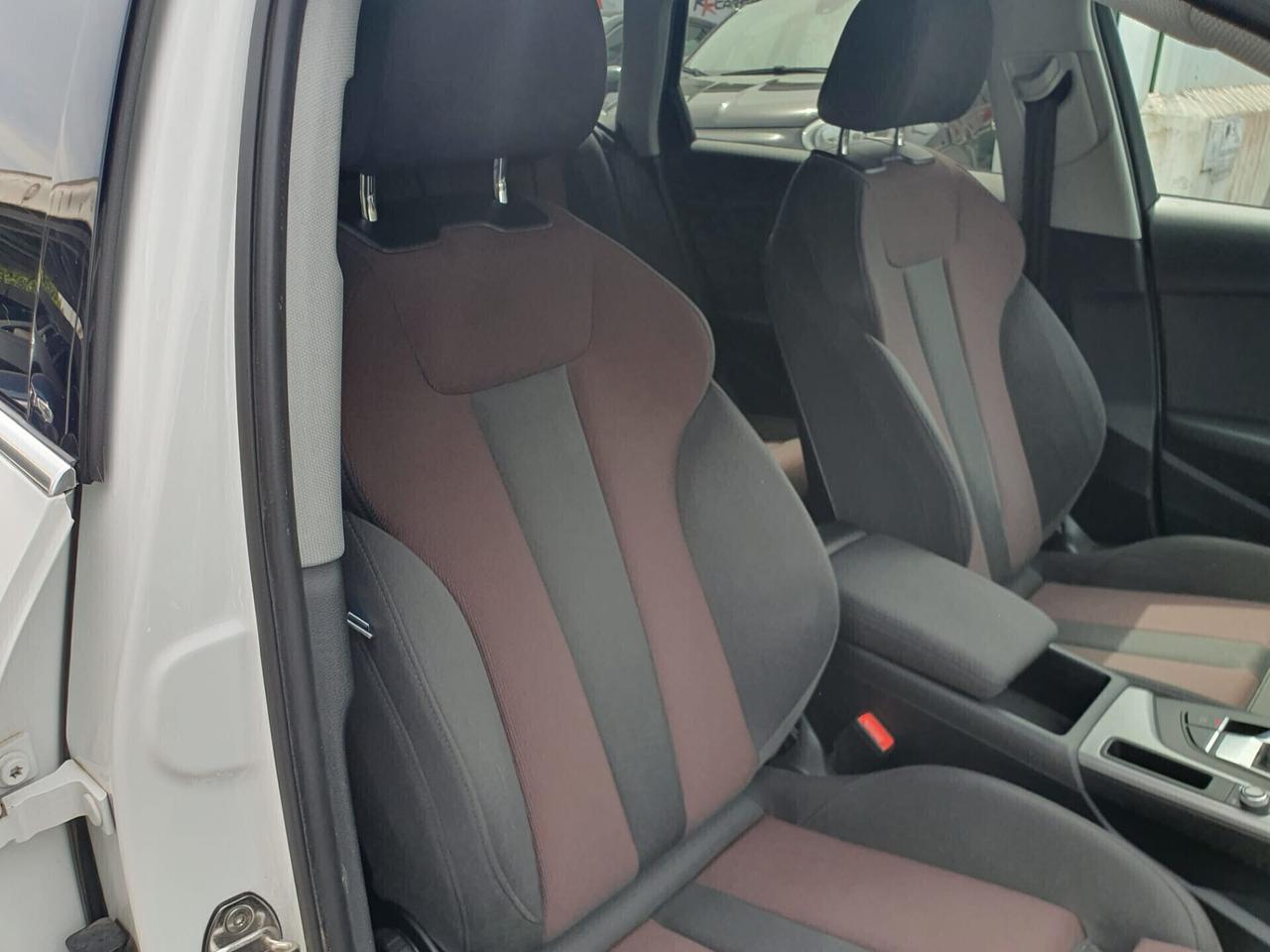 Audi A4 Avant 30 TDI/136 CV S tronic line edition