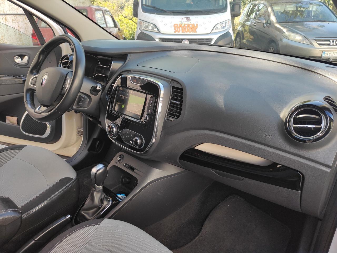 Renault Captur dCi 8V 90 CV Automatica