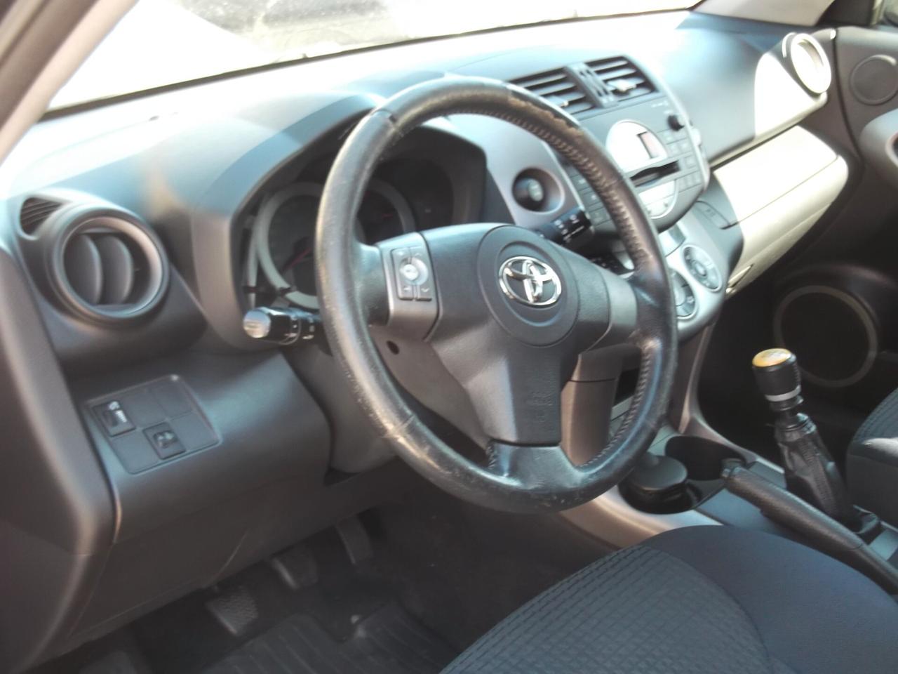 Toyota RAV 4 RAV4 Crossover 2.2 D-4D 136 CV DPF Sol - 10