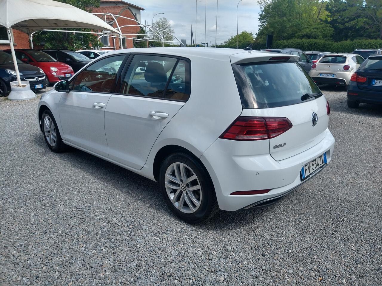 Volkswagen Golf 1.0 TSI 115 CV 5p. Trendline BlueMotion Technology