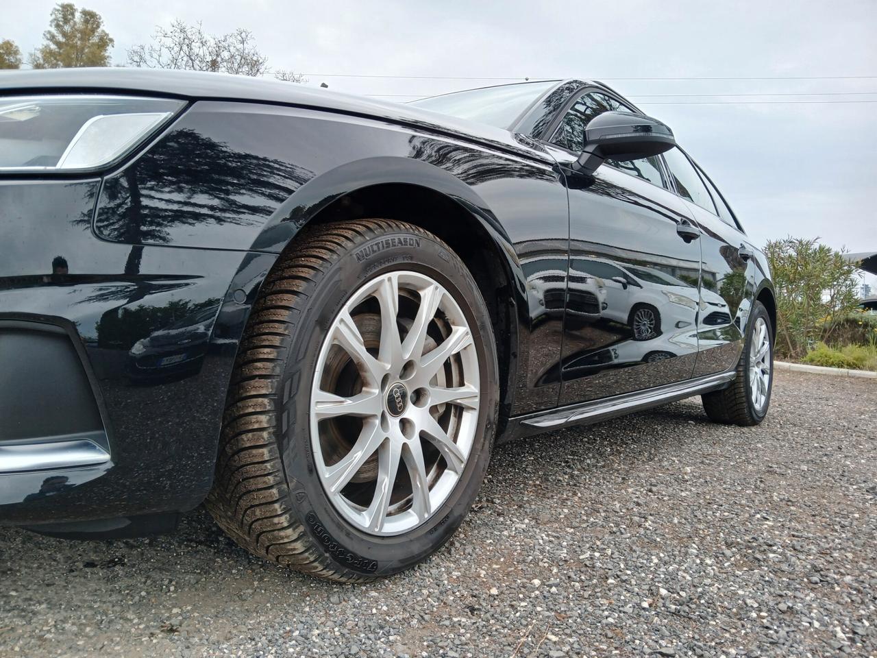 Audi A4 Avant 40 TDI quattro S tronic Business