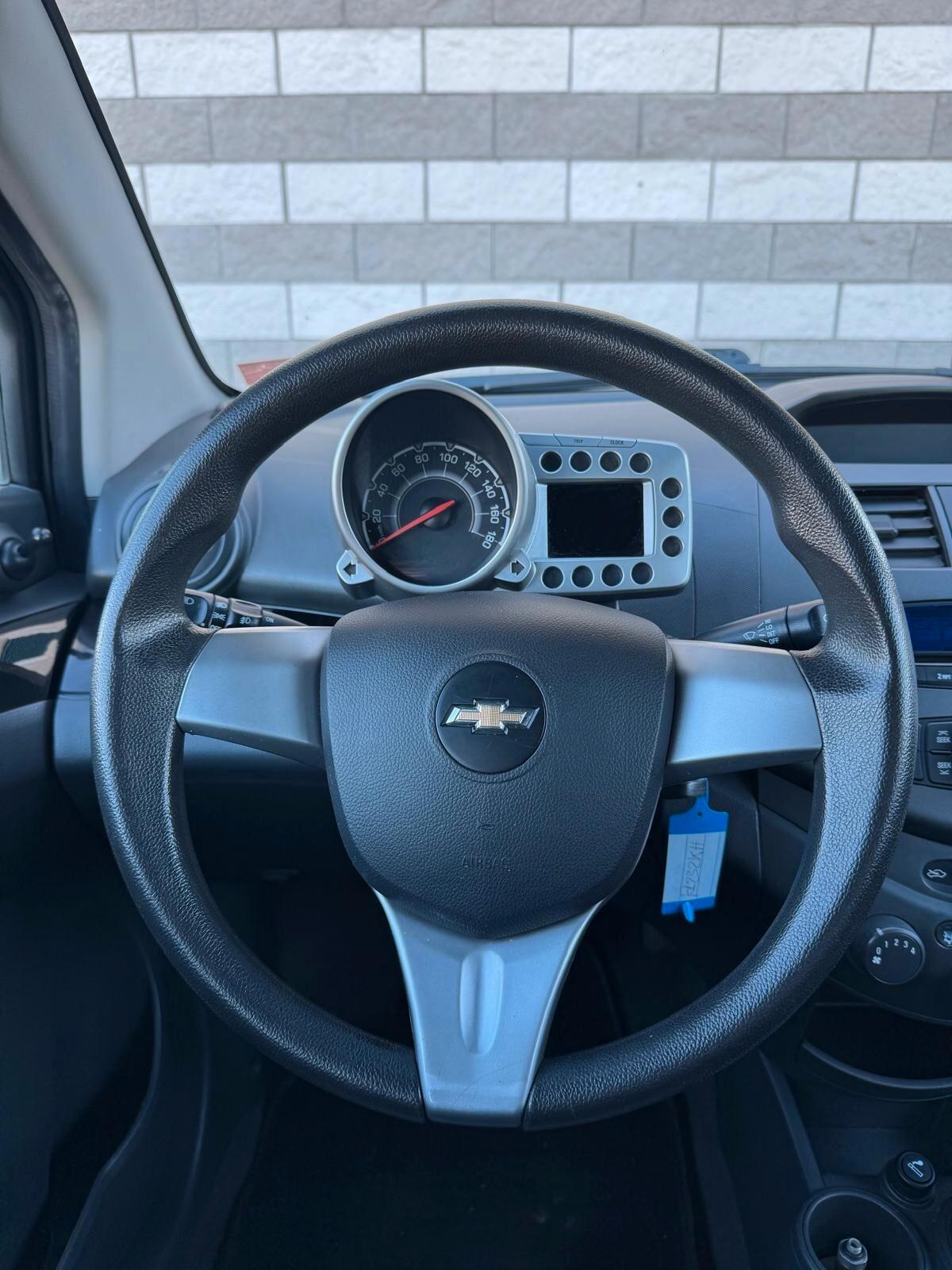 Chevrolet Spark 1.0 GPL Eco Logic Pink Lady Special Edition