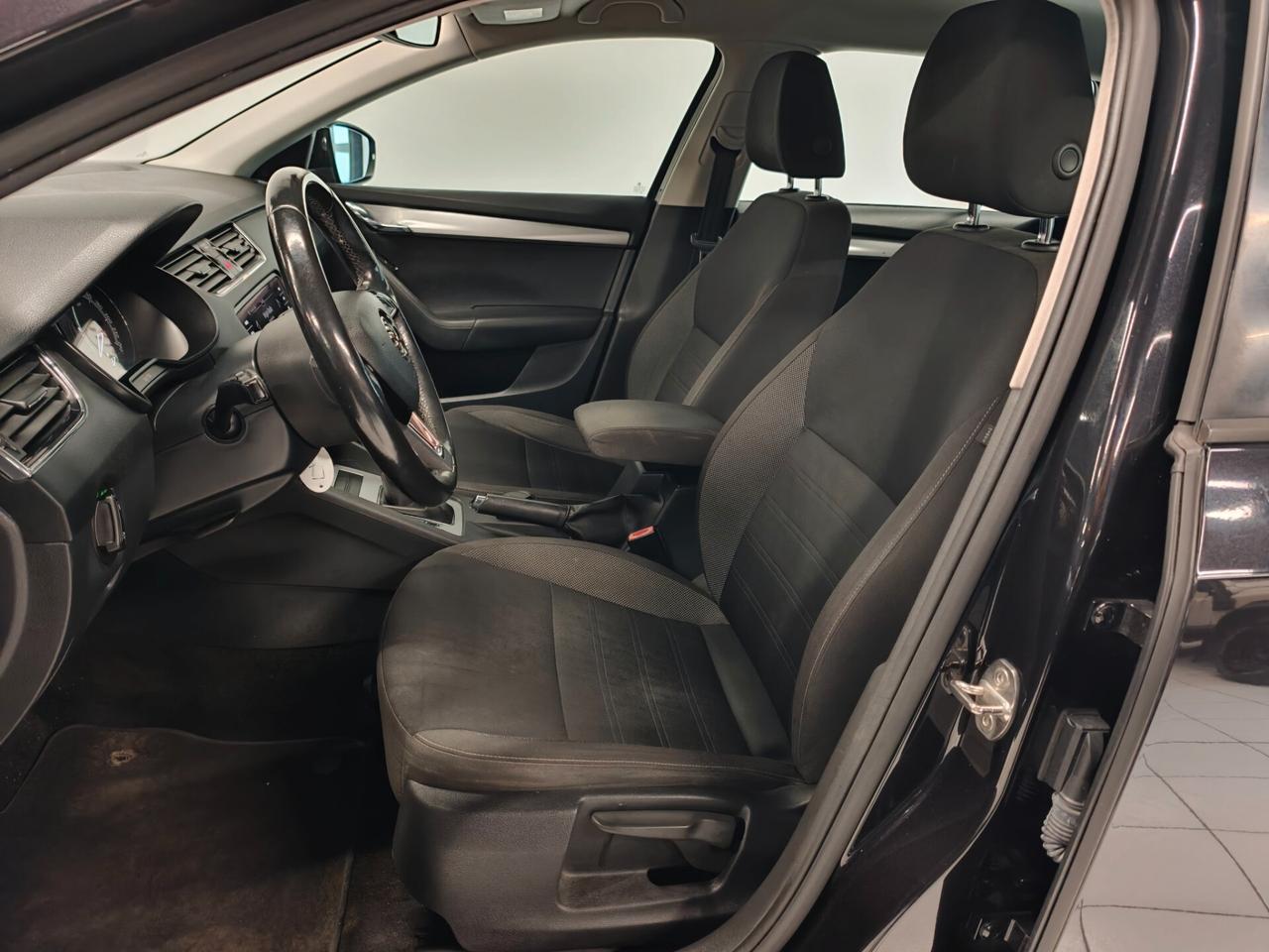 Skoda Octavia 1.5 DSG Wagon Ambition G-Tec