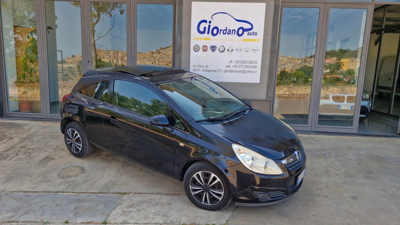 Opel Corsa 1.2 3 porte Sport