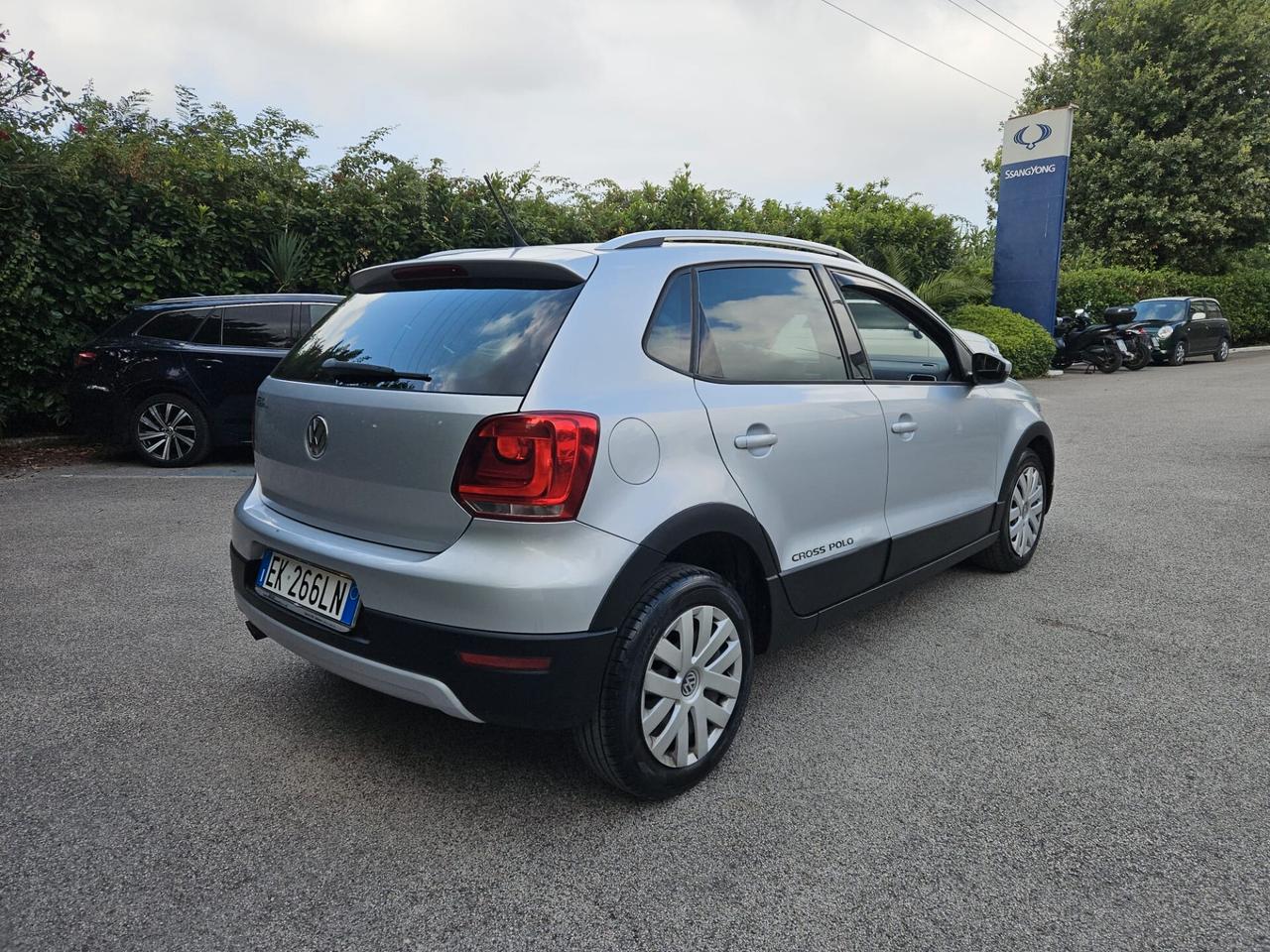 Volkswagen Polo CROSS 1.6 TDI 90CV DPF 5 porte Comfortline