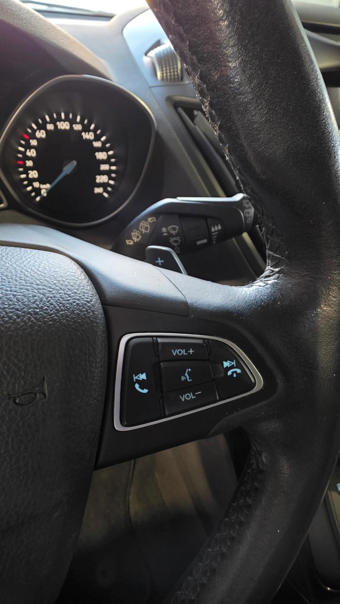 Ford Kuga 2.0 TDCI 150 CV S&S 4WD ST-Line