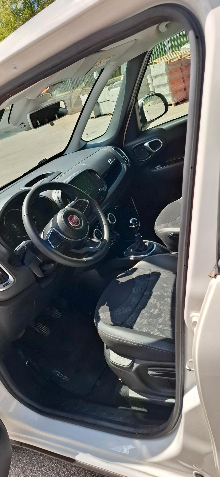 Fiat 500L 1.4 95 CV S&S Cross