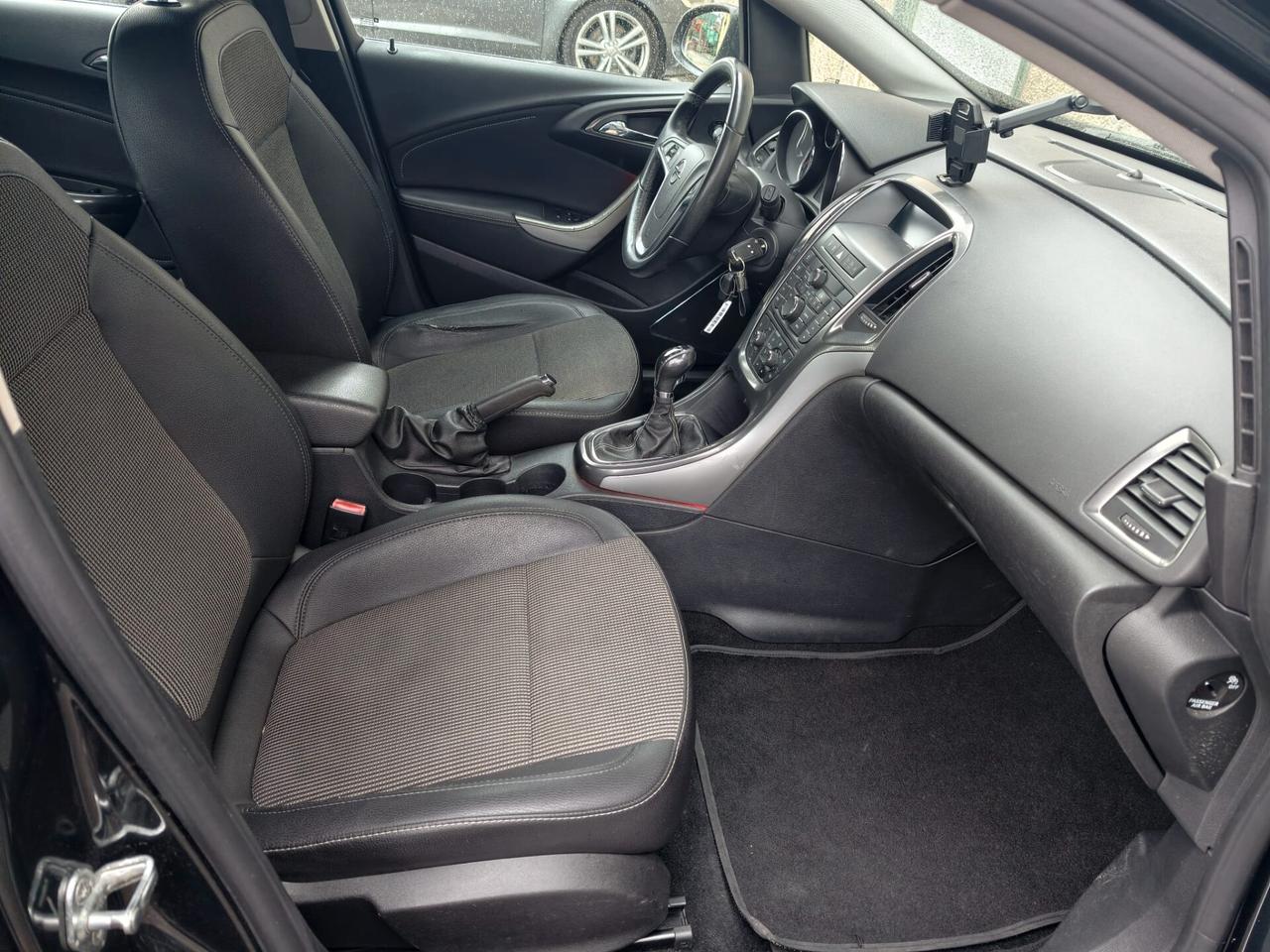 Opel Astra DIESEL COSMO 5 PORTE UNI PROPRIETARIO 2013