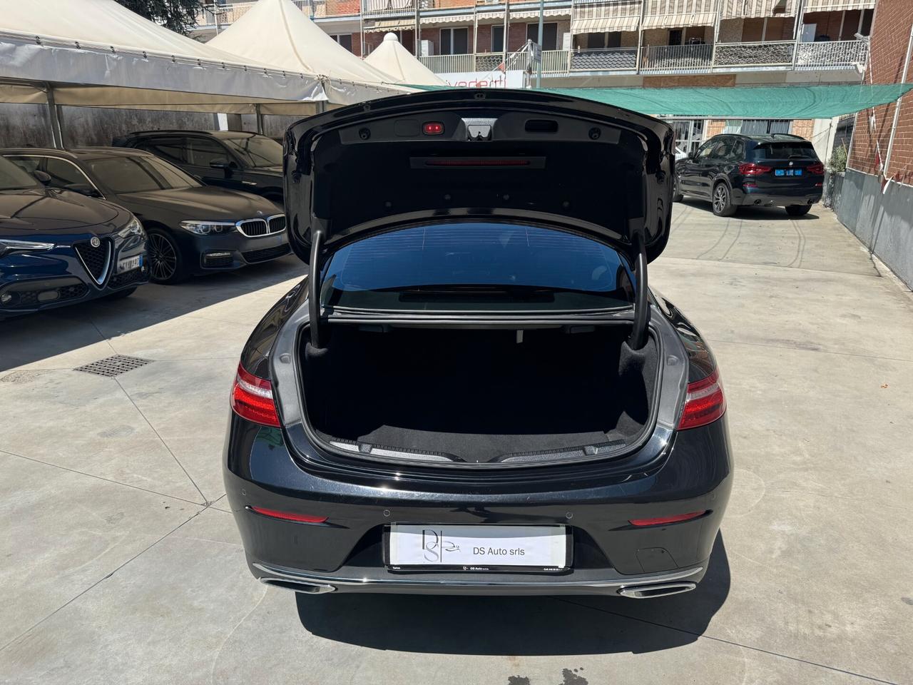 Mercedes-Benz E 220 D 4-MATIC COUPE SPORT