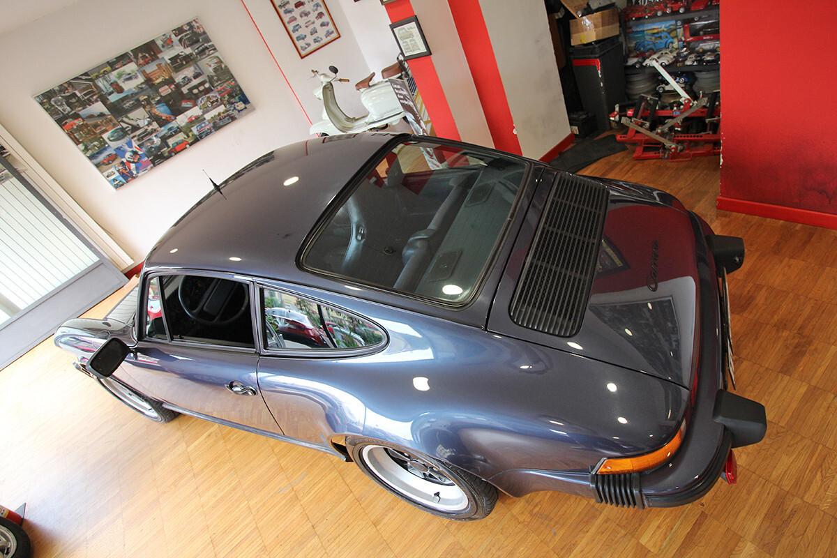 Porsche 911 Carrera 3.2 Coupé