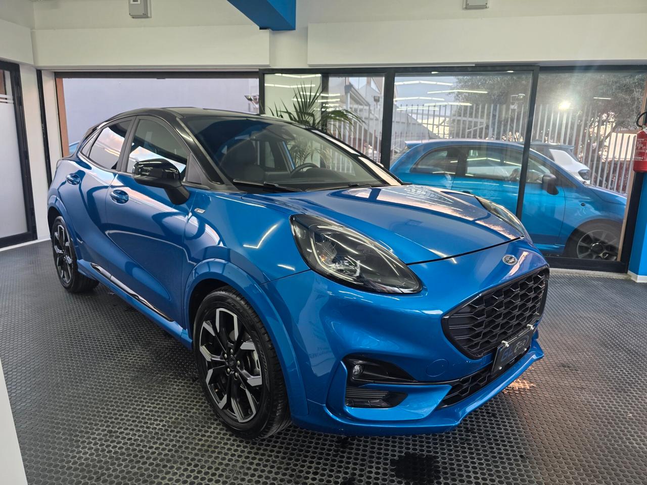 Ford Puma 1.0 EcoBoost Hybrid 125 CV S&S aut. ST-Line