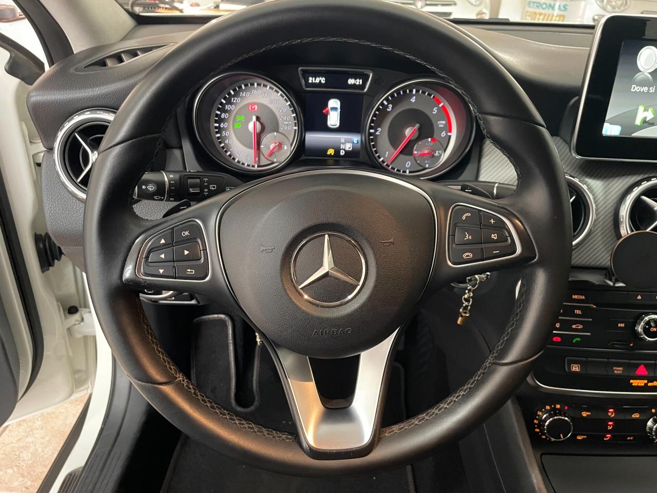 Mercedes-benz GLA 220 d Automatic 4Matic Premium