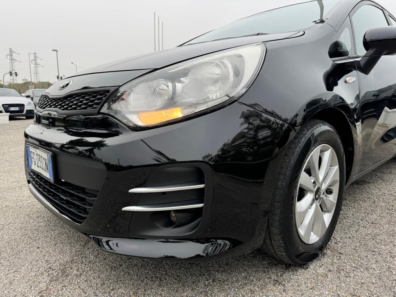 Kia Rio 1.1 CRDi 5p. S&S High Tech NEOPATENTATI