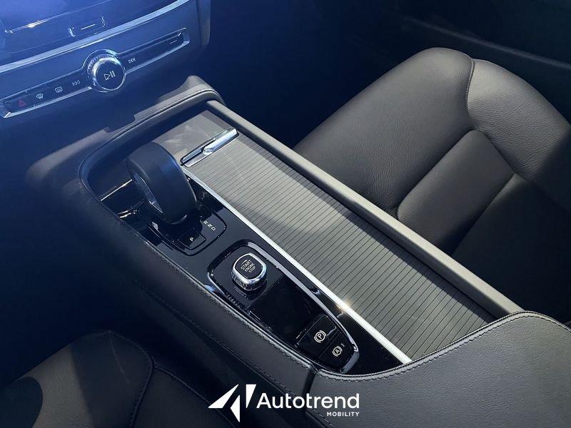 Volvo V90 B4 197+14 CV Mild Hybrid AWD Diesel Automatica Core