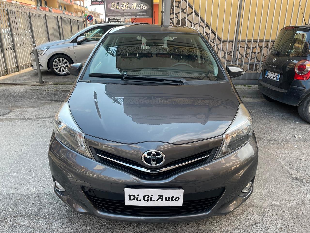Toyota Yaris 1.3 5 porte Style